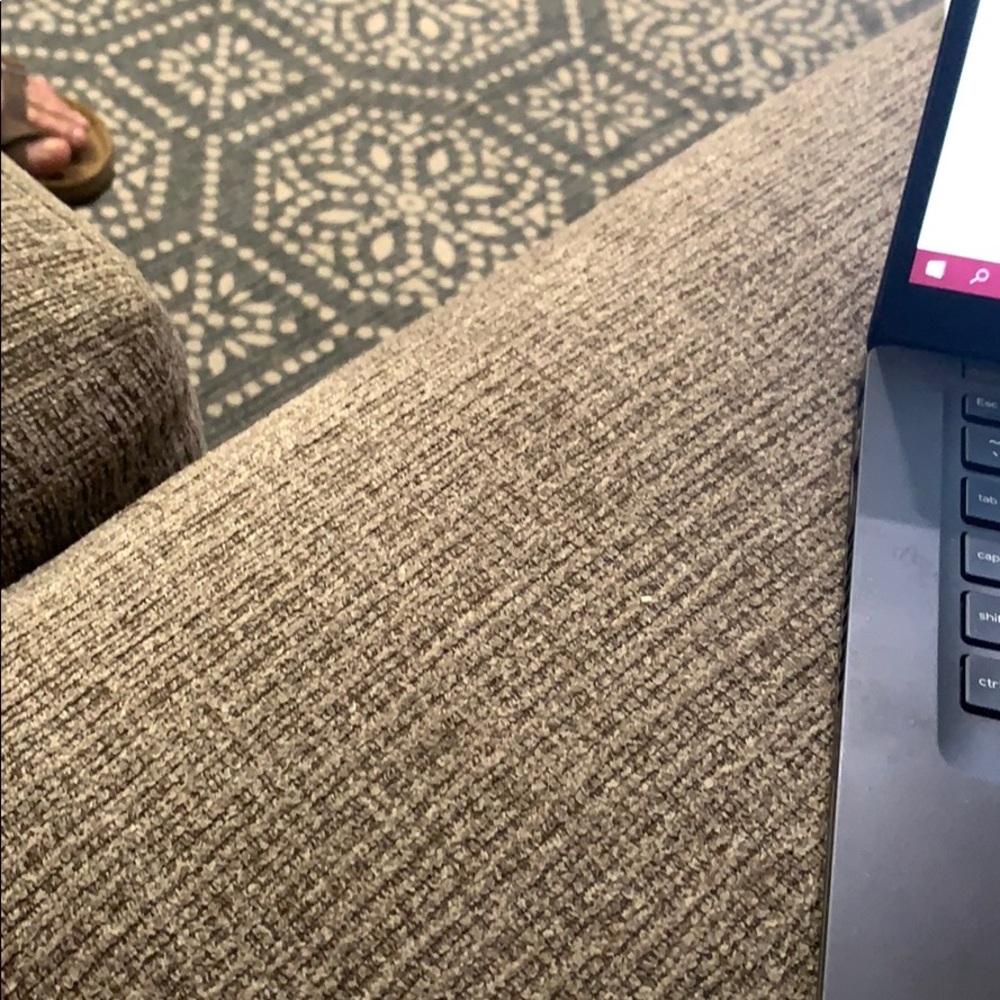 Meet your Posher, Christina